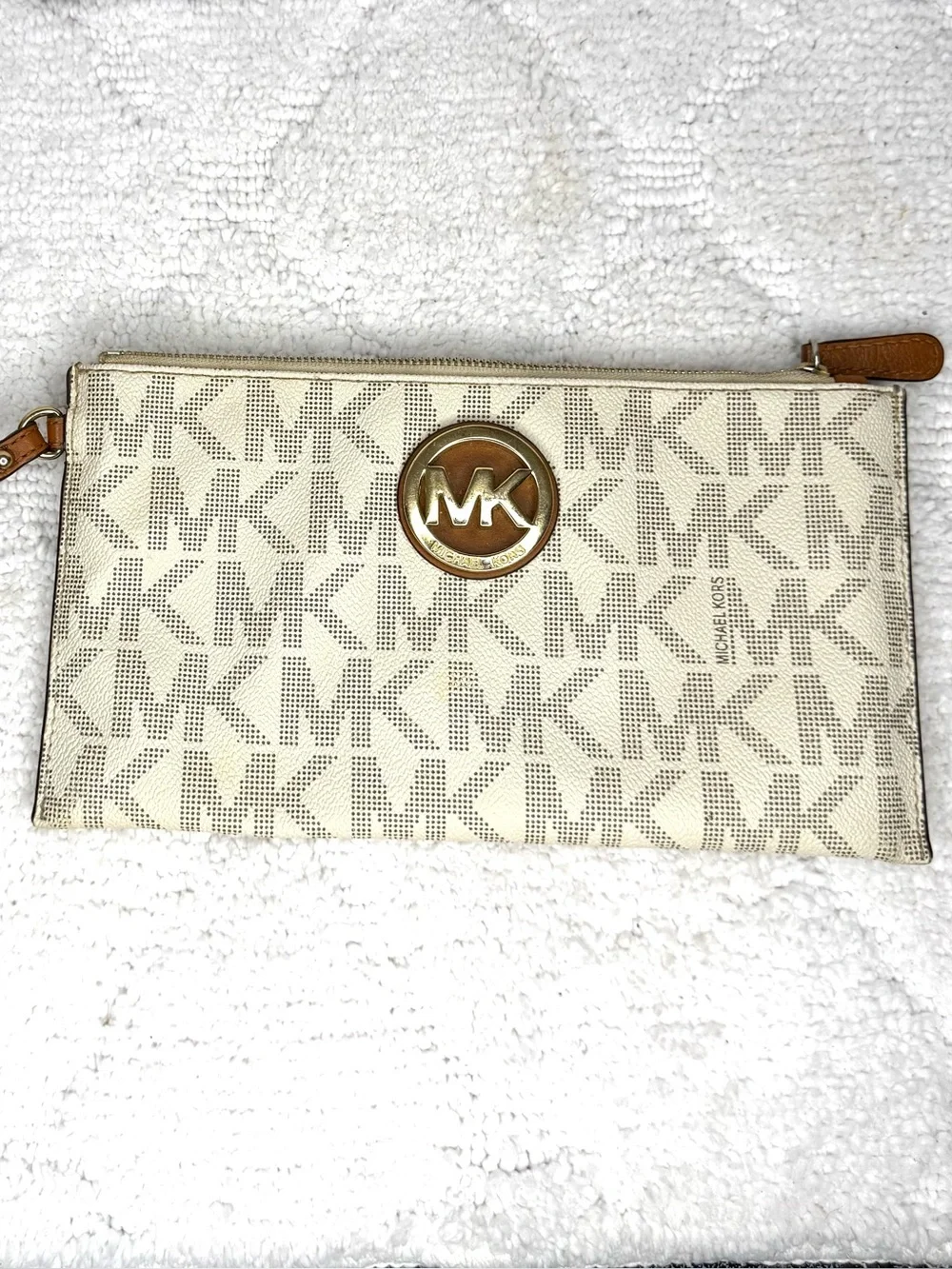 Michael Kors Vanilla MK Signature Wristlet Brown Trim Gold Logo Clutch